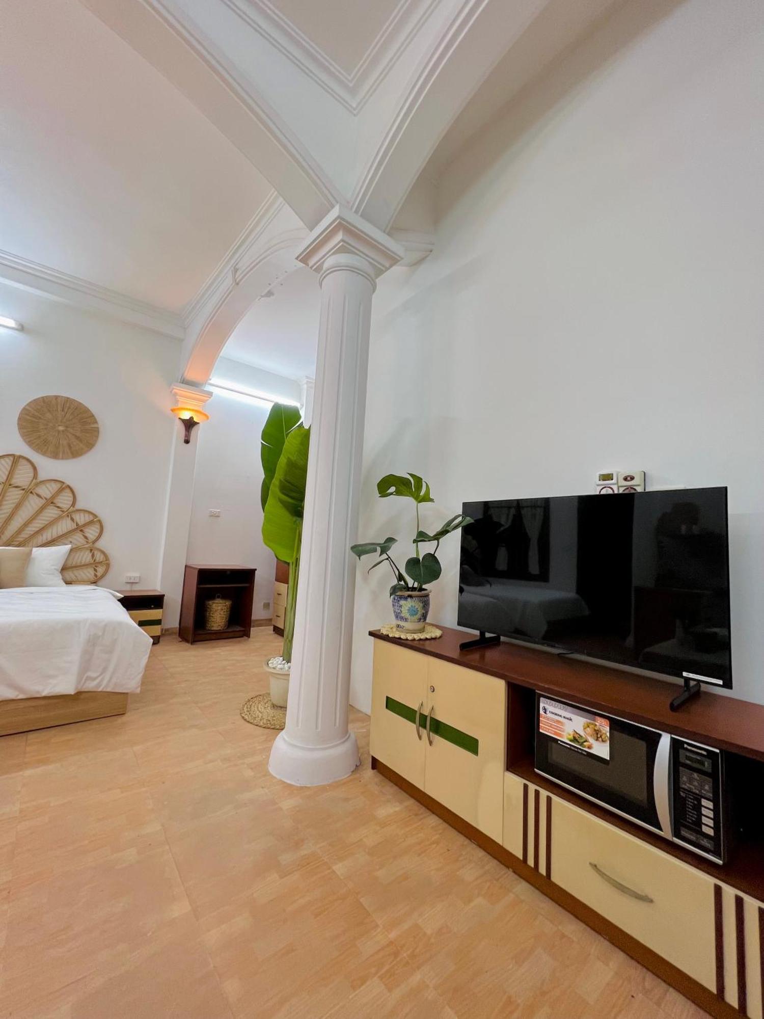 Lushstay Boho - Hanoi Train Station Екстер'єр фото